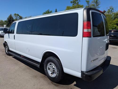 2012 Chevrolet Express 3500 LS