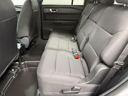 Silver 2023 Ford Utility Police Interceptor Base