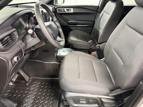 Silver 2023 Ford Utility Police Interceptor Base