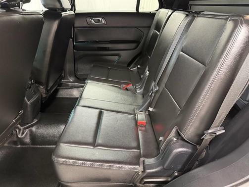 White 2017 Ford Utility Police Interceptor Base