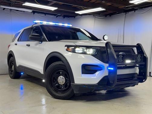 2023 Ford Utility Police Interceptor Base