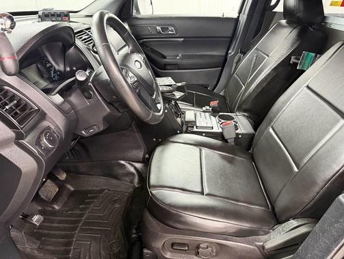 Black 2018 Ford Utility Police Interceptor Base