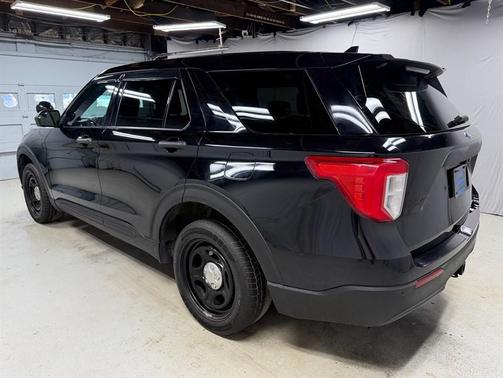 Black 2020 Ford Utility Police Interceptor Base