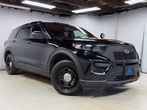 Black 2020 Ford Utility Police Interceptor Base