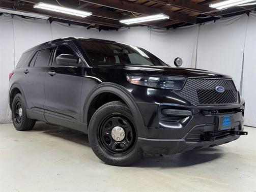 Black 2020 Ford Utility Police Interceptor Base