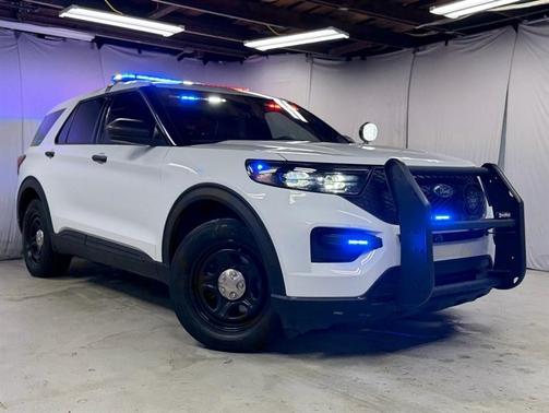 White 2021 Ford Utility Police Interceptor Base