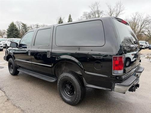 2005 Ford Excursion XLT