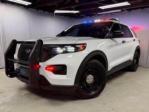 2023 Ford Utility Police Interceptor Base