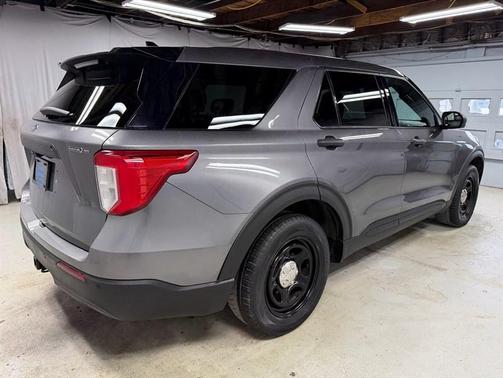 Gray 2020 Ford Utility Police Interceptor Base