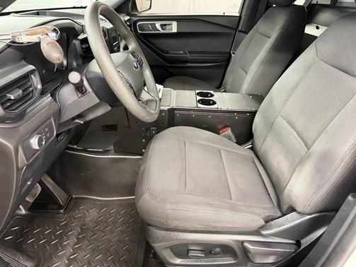 White 2022 Ford Utility Police Interceptor Base
