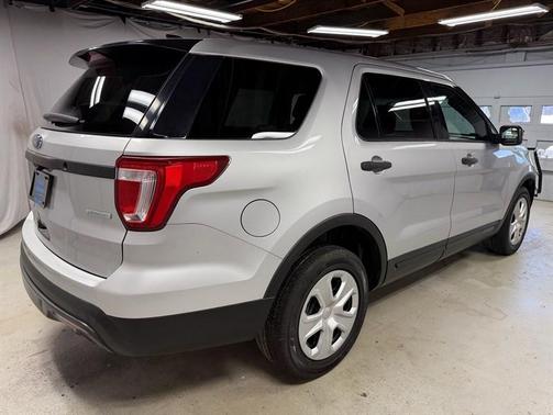 Silver 2016 Ford Utility Police Interceptor Base