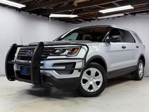 Silver 2016 Ford Utility Police Interceptor Base