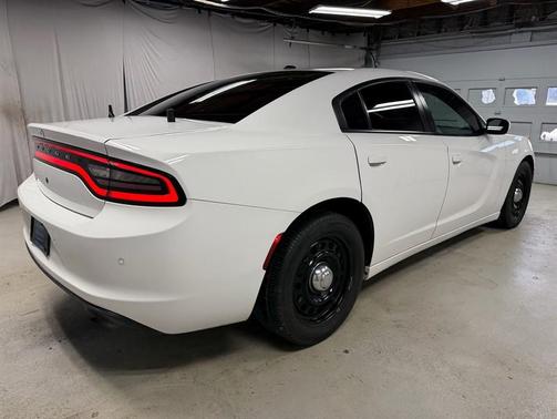 White 2019 Dodge Charger Police