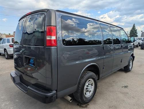 2017 Chevrolet Express 2500 LS