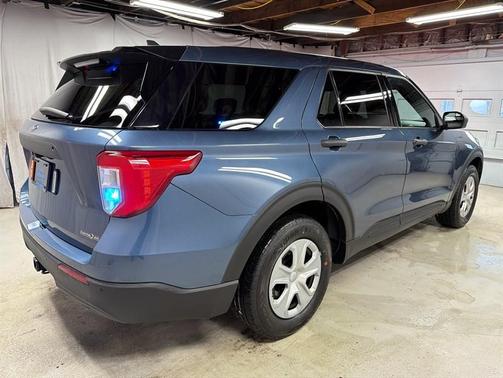 2023 Ford Utility Police Interceptor Base