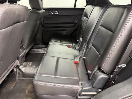 Black 2017 Ford Utility Police Interceptor Base