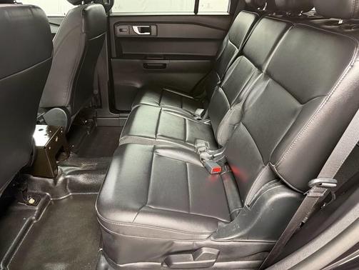 Black 2021 Ford Utility Police Interceptor Base