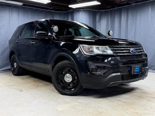 Black 2019 Ford Utility Police Interceptor Base