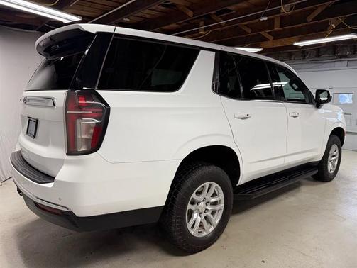 White 2023 Chevrolet Tahoe SSV MANUFACTURER'S DRIVETRAIN WARRANTY