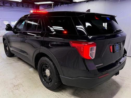 2021 Ford Utility Police Interceptor Base