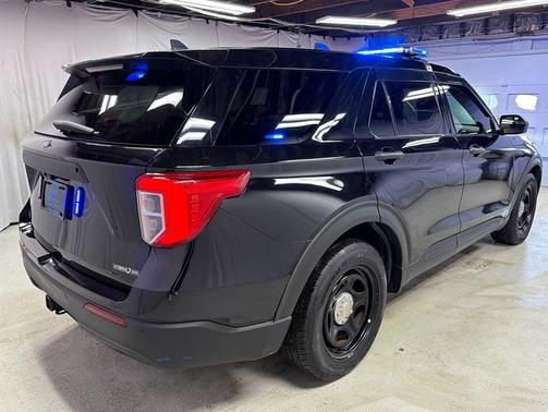 2021 Ford Utility Police Interceptor Base