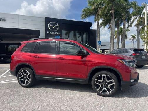 Radiant Red Metallic II 2022 Honda Passport Elite
