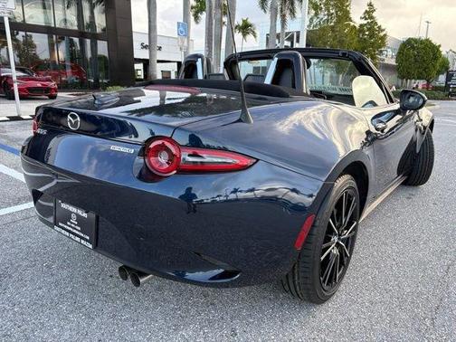 2025 Mazda MX-5 Miata Grand Touring