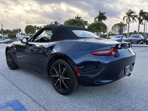 2025 Mazda MX-5 Miata Grand Touring