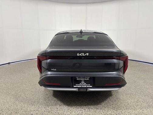 2025 Kia K4 LX
