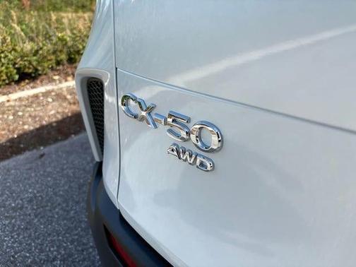 2025 Mazda CX-50 Hybrid Premium Package