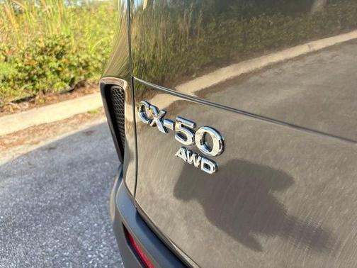 2025 Mazda CX-50 Hybrid Premium Package