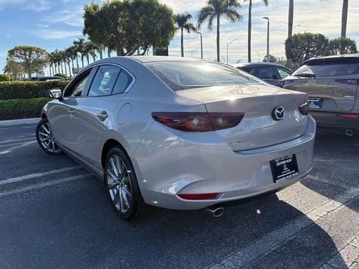 Platinum Quartz Metallic 2026 Mazda Mazda3 FWD w/Preferred Package