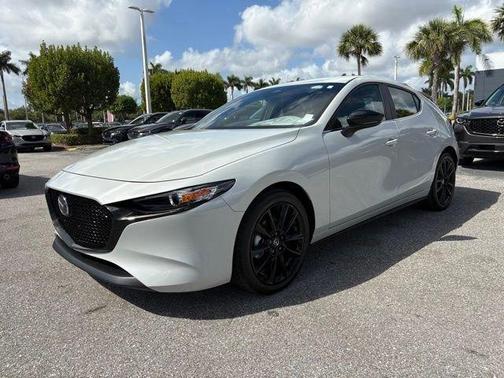 2025 Mazda Mazda3 FWD w/Select Package