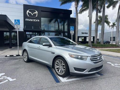 2018 Ford Taurus Limited