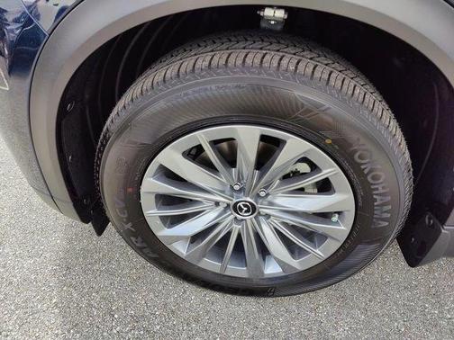 2025 Mazda CX-90 SE