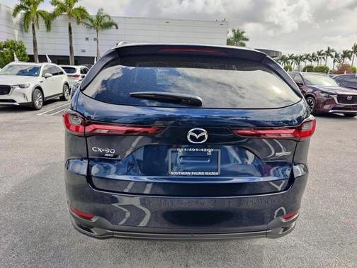 2025 Mazda CX-90 SE