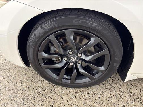 2017 Nissan 370Z Base