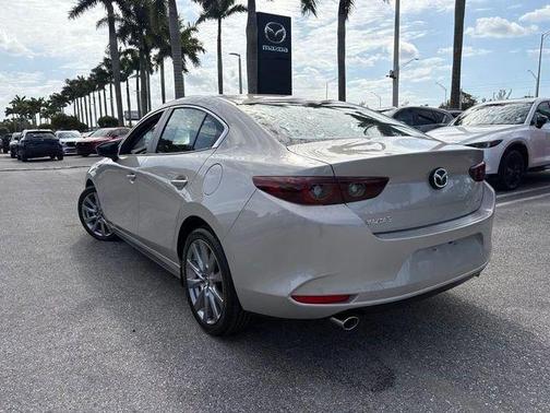 2025 Mazda Mazda3 FWD w/Preferred Package