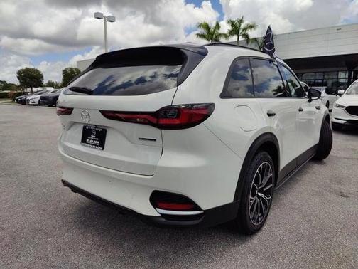 2025 Mazda CX-70 PHEV Premium Plus Package
