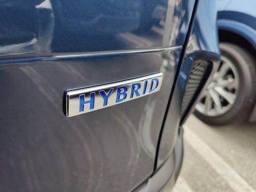 2025 Mazda CX-50 Hybrid Premium Package