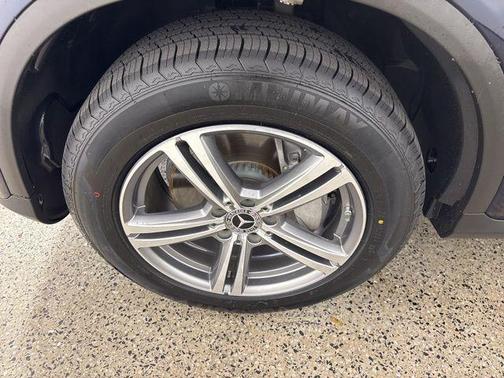 2021 Mercedes-Benz GLC 300 Base 4MATIC