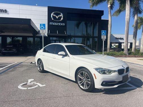 Alpine White 2018 BMW 330 i xDrive
