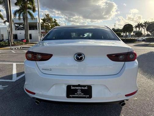 Snowflake White Pearl 2026 Mazda Mazda3 2.5 S