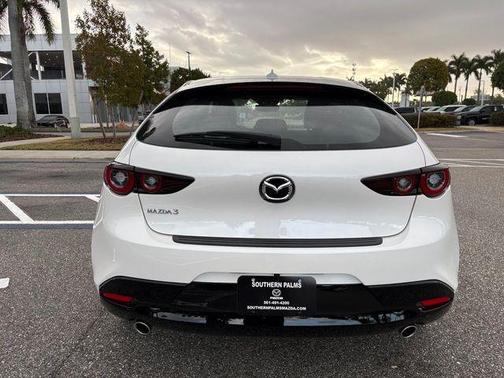 Snowflake White Pearl 2026 Mazda Mazda3 2.5 S