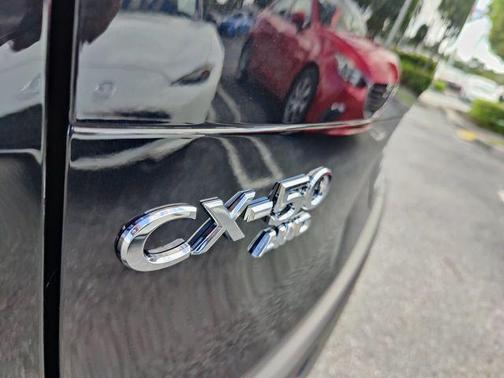 2025 Mazda CX-50 2.5 S Preferred Package