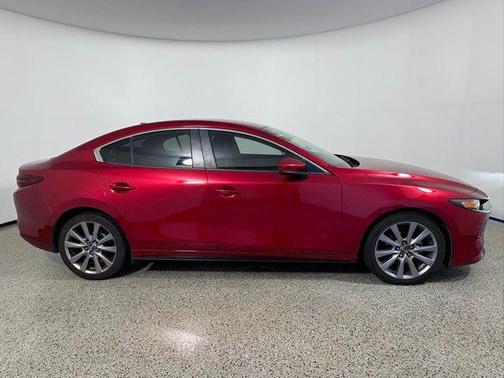 2019 Mazda Mazda3 FWD w/Preferred Package