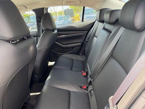 2025 Mazda Mazda3 FWD w/Select Package