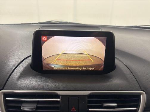 2017 Mazda Mazda3 Sport