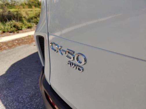 2025 Mazda CX-50 Hybrid Premium Plus Package