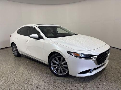 2023 Mazda Mazda3 FWD w/Preferred Package